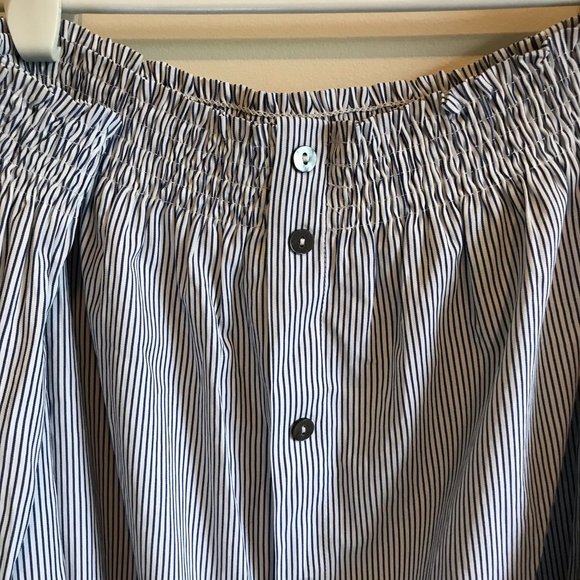 Off the shoulder pin stripe dress - Picture 4 of 6